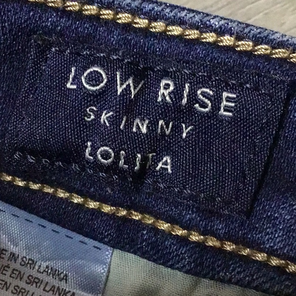 sac721🍀Low Rise Skinny Lolita Lucky Brand Jeans Size 8 w/ 25" Inseam - Picture 3 of 10